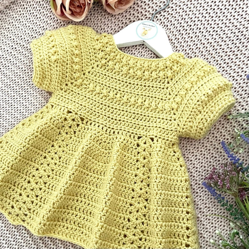 Modello per vestitino da neonata all'uncinetto - Da 0 a 6 anni