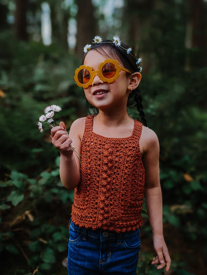 Modello all'uncinetto per top boho da bambina - dai 6 mesi agli 8 anni