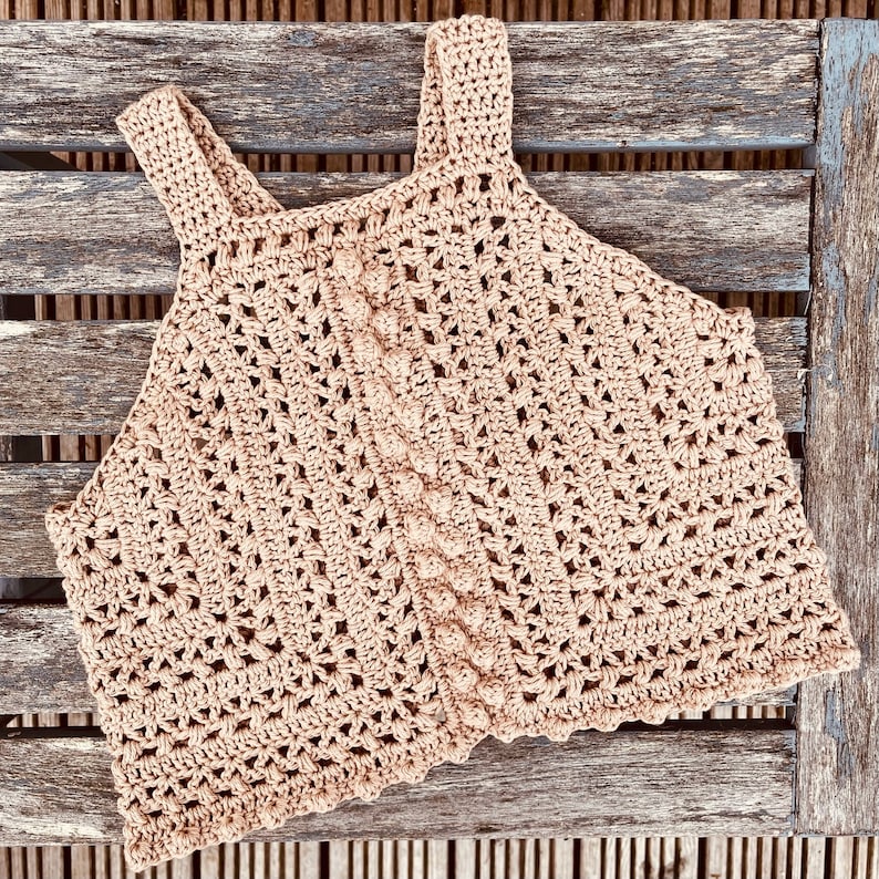 Completo boho con top e pantaloncini all'uncinetto - dai 6 mesi ai 10 anni