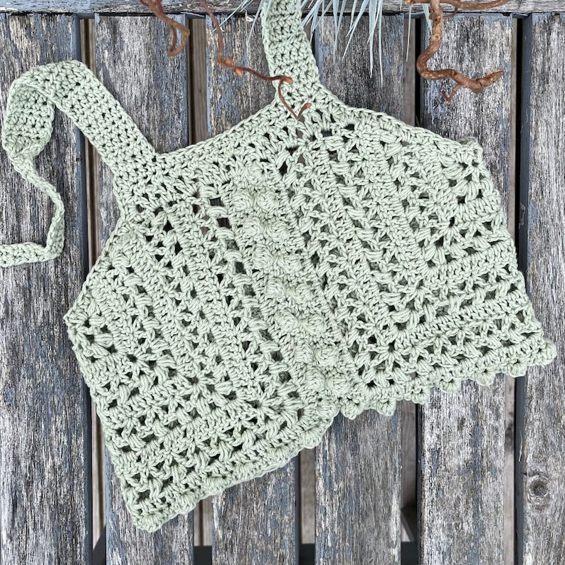 Modello all'uncinetto per top boho da bambina - dai 6 mesi agli 8 anni